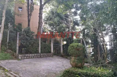 Sobrado de 156m² com 2 quartos em serra da cantareira