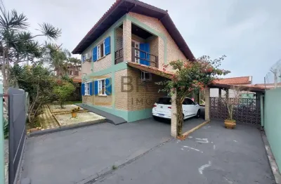 Casa para Venda em Florianópolis, Ingleses do Rio Vermelho, 3 dormitórios, 1 suíte, 3 banheiros, 1 vaga