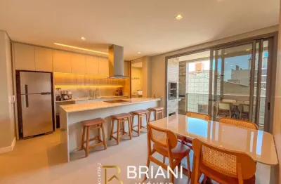 Apartamento para Venda em Florianópolis, Jurerê, 3 dormitórios, 3 suítes, 4 banheiros, 2 vagas