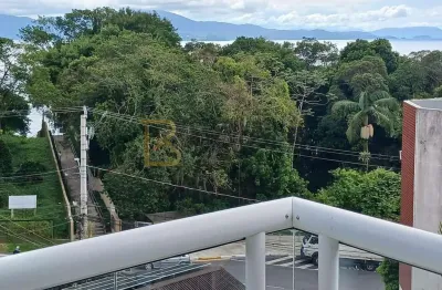 Apartamento para Venda em Florianópolis, Jurerê, 3 dormitórios, 3 suítes, 4 banheiros, 2 vagas