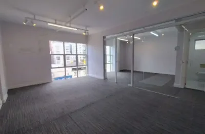 Sala comercial para alugar na Avenida Rio Branco, 787, Centro, Florianópolis