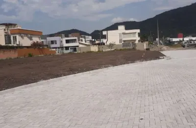 Terreno à venda na Rua Ipê da Praia, 100, Moenda, Florianópolis