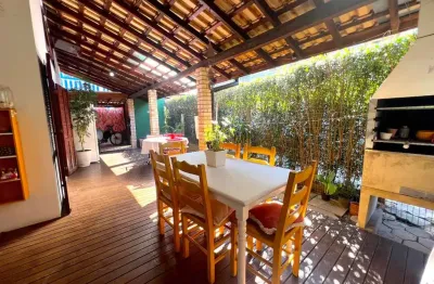 Casa com 2 quartos à venda na Rua Pau de Canela, 808, Rio Tavares, Florianópolis