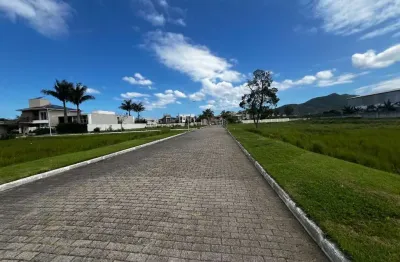 Terreno à venda na Rua Camarinhas, 221, Campeche, Florianópolis