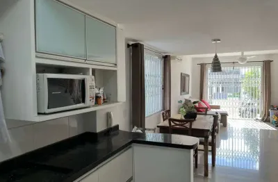 Casa com 2 quartos à venda na Rua Vista do Sol, 103, Campeche, Florianópolis