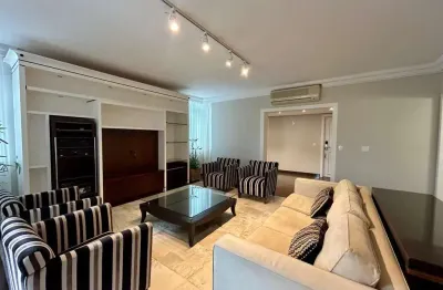 Apartamento com 4 quartos para alugar na Avenida Professor Othon Gama D'Eça, 873, Centro, Florianópolis