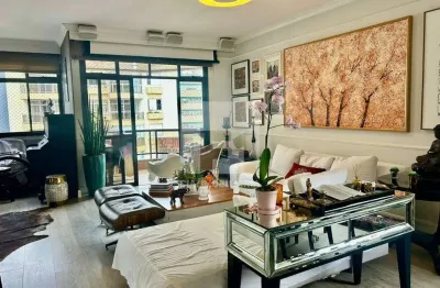 Apartamento com 4 quartos à venda na Rua Alves de Brito, 447, Centro, Florianópolis