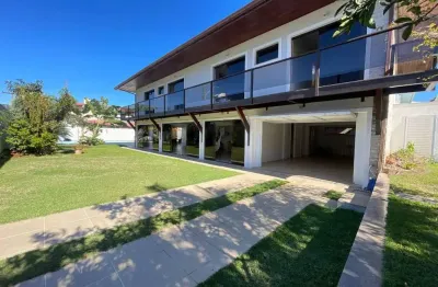 Casa com 4 quartos para alugar na Rua Brejaúna, 71, Itacorubi, Florianópolis