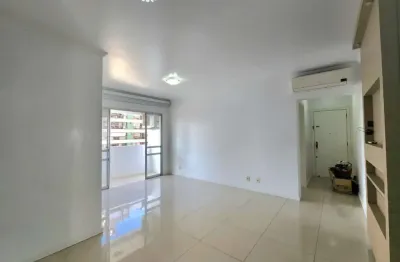 Apartamento com 3 quartos à venda na Rua Presidente Coutinho, 503, Centro, Florianópolis