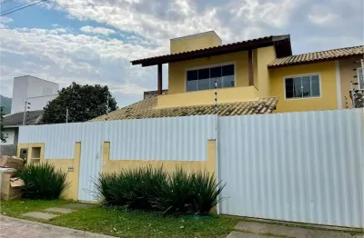 Casa com 3 quartos para alugar na Servidão do Boso, 194, Rio Tavares, Florianópolis