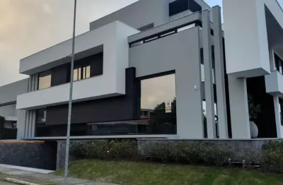Casa em condomínio fechado com 6 quartos para alugar na Avenida dos Búzios, 2965, Jurerê Internacional, Florianópolis