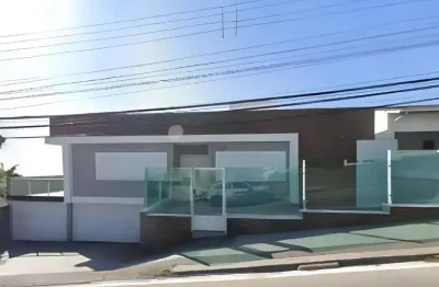 Casa com 4 quartos para alugar na Avenida do Antão, 57, Centro, Florianópolis