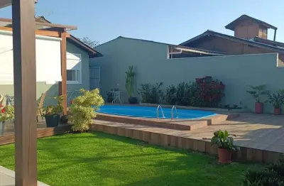 Casa com 3 quartos à venda na Avenida dos Coqueiros, 449, Daniela, Florianópolis