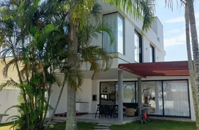 Casa com 3 quartos à venda na Das Paineiras, 1026, Daniela, Florianópolis