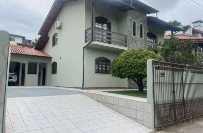 Casa com 4 quartos à venda na Servidão Corintians, 387, Pantanal, Florianópolis