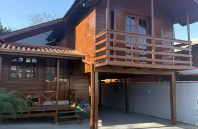 Casa com 2 quartos à venda na Servidão Dunas da Joaquina, 167, Rio Tavares, Florianópolis
