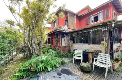 Casa com 3 quartos à venda na Canarinho, 109, Rio Tavares, Florianópolis