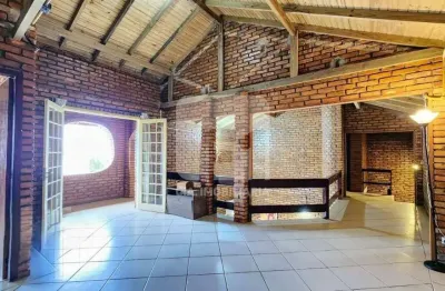 Casa com 4 quartos à venda na Rua São Cristóvão, 207, Coqueiros, Florianópolis