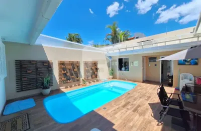 Casa com 3 quartos à venda na Rua Itamirim, 100, Itacorubi, Florianópolis