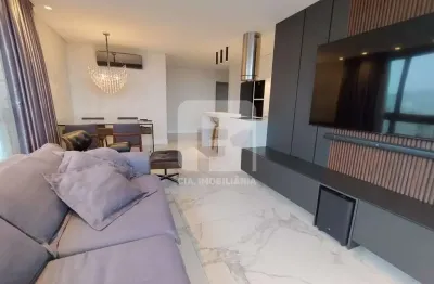 Apartamento com 3 quartos para alugar na Rua Professor Herminio Jacques, 212, Centro, Florianópolis