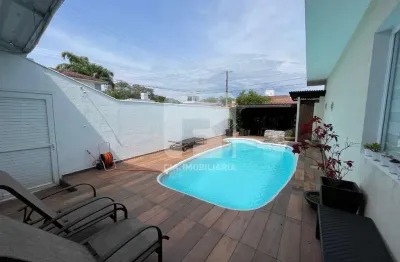 Casa com 5 quartos para alugar na Rua Professor Paulo Roberto Martins, 123, Santa Mônica, Florianópolis