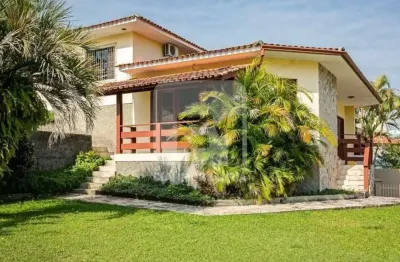 Casa com 4 quartos à venda na Travessa João Acelino de Senna, 56, Itaguaçu, Florianópolis