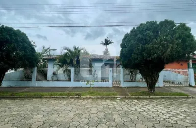 Casa com 2 quartos à venda na Rua Comandante Ademar Nunes Pires, 127, Córrego Grande, Florianópolis