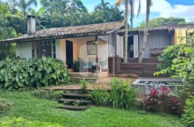 Casa em condomínio fechado com 3 quartos à venda na Rua Laurindo Januário da Silveira, 5110, Lagoa da Conceição, Florianópolis