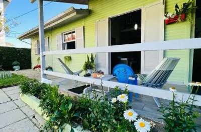 Casa com 3 quartos à venda na Rua Huberto Rohden, 294, Campeche, Florianópolis