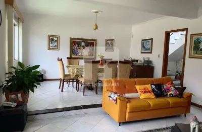 Casa com 4 quartos à venda na Idelfonso Caetano De Melo, 300, Carianos, Florianópolis