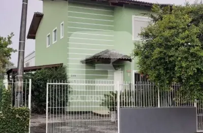 Casa com 3 quartos para alugar na Rua Marinas do Campeche, 209, Campeche, Florianópolis
