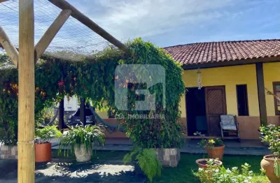 Casa com 5 quartos à venda na Rua Altamiro Barcelos Dutra, 115, Barra da Lagoa, Florianópolis