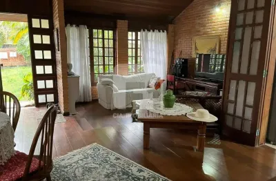 Casa com 3 quartos à venda na Rodovia Haroldo Soares Glavan, 3290, Cacupé, Florianópolis