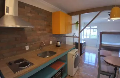 Apartamento com 1 quarto para alugar na Servidão Corintians, 283, Pantanal, Florianópolis