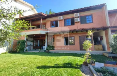 Casa com 4 quartos à venda na Rua Professora Leonor de Barros, 127, Pantanal, Florianópolis