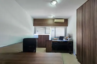 Sala comercial à venda na Avenida Desembargador Vítor Lima, 260, Trindade, Florianópolis