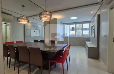 Apartamento com 2 quartos para alugar na Rua Esteves Júnior, 365, Centro, Florianópolis