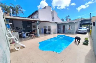 Casa com 3 quartos à venda na Rua Coronel Maurício Spalding de Souza, 706, Santa Mônica, Florianópolis