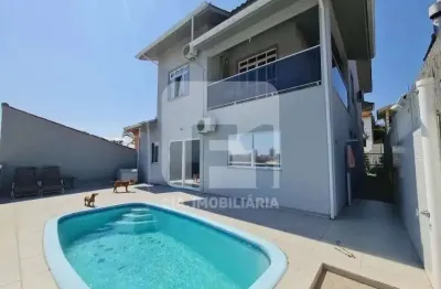 Casa com 3 quartos à venda na Rua Professora Cremilde de Oliveira, 210, Jardim Atlântico, Florianópolis