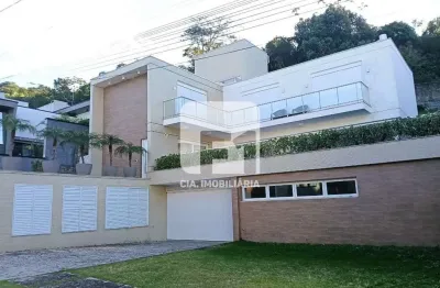 Casa em condomínio fechado com 4 quartos à venda na Rodovia Admar Gonzaga, 3180, Itacorubi, Florianópolis