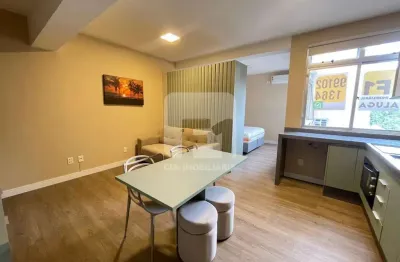 Apartamento com 1 quarto para alugar na Rua Trajano, 152, Centro, Florianópolis