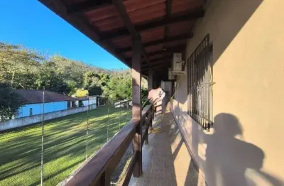 Casa em condomínio fechado com 4 quartos à venda na Estrada Haroldo Soares Glavan, 3964, Centro, Florianópolis