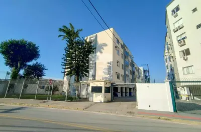 Apartamento com 3 quartos para alugar na Rua João Meirelles, 1444, Abraão, Florianópolis