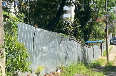 Terreno à venda na Rua Urcelino Manoel Coelho, 130, Córrego Grande, Florianópolis