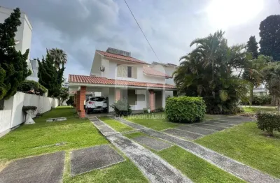 Casa com 5 quartos para alugar na Rua das Tainhas, 75, Jurerê Internacional, Florianópolis