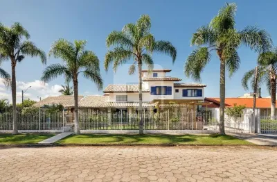 Casa com 5 quartos à venda na Avenida dos Coqueiros, 667, Daniela, Florianópolis