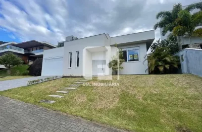 Casa em condomínio fechado com 2 quartos à venda na Rodovia Haroldo Soares Glavan, 4690, Cacupé, Florianópolis