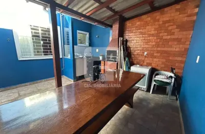 Casa com 2 quartos à venda na Rua Francisco Torquato da Rosa, 55, Potecas, São José