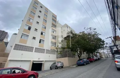 Apartamento com 2 quartos para alugar na Rua Presidente Nereu Ramos, 210, Centro, Florianópolis