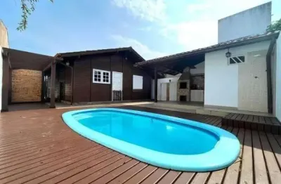 Casa com 2 quartos para alugar na Rua Recanto do Beija-Flor, 128, Campeche, Florianópolis